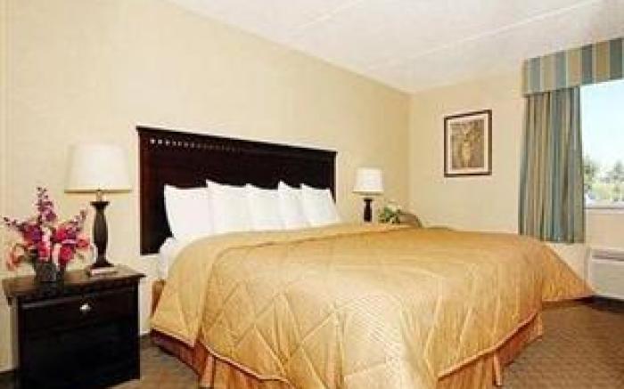 Comfort Inn Edison - New Brunswick