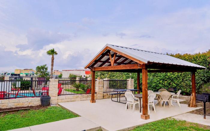 Americas Best Value Inn Buda Austin S