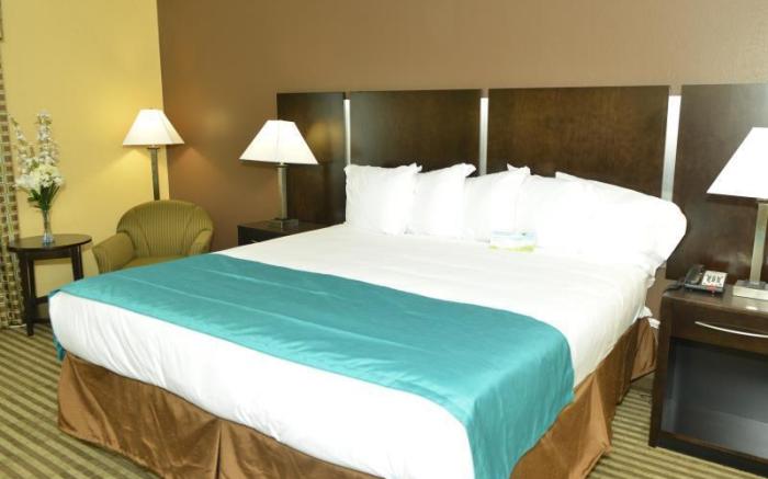 Whitney Inn & Suites