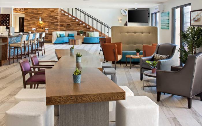 The Cove Hotel
