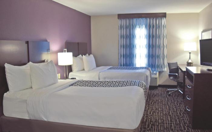La Quinta Inn & Suites by Wyndham New Cumberland-Harrisburg