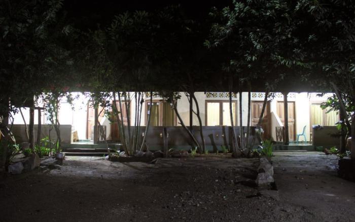 Duyung Rooms and Resto