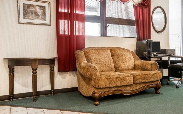 Quality Inn Schenectady - Albany