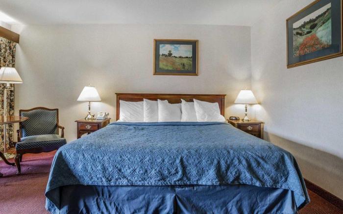 Econo Lodge Near Reno-Sparks Convention Center