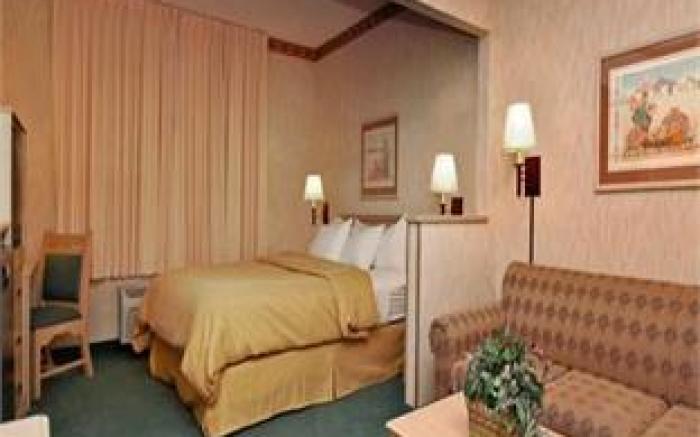 Comfort Suites Peoria Sports Complex