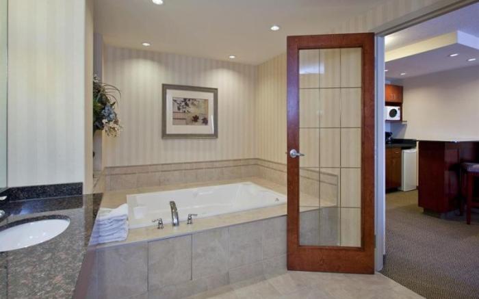 Holiday Inn Express Hotel & Suites Sherwood Park-Edmonton Area By IHG