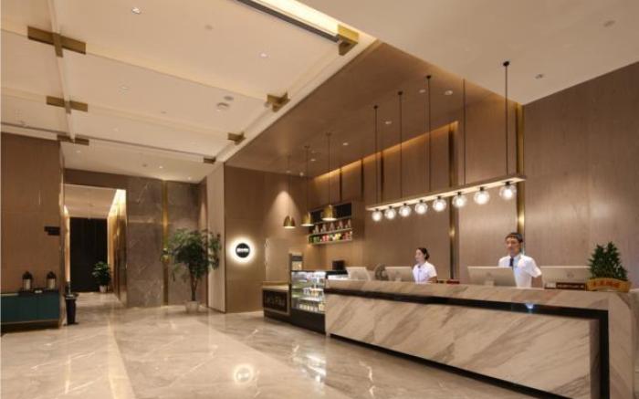 Echarm Plus Hotel Changsha High-speed Railway South Station Desiqin