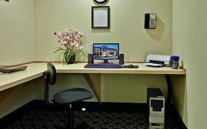 Holiday Inn Express Hotel & Suites Paragould By IHG