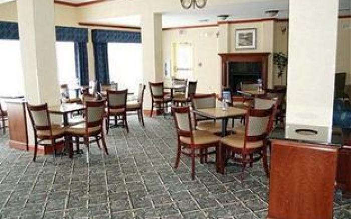 Holiday Inn Express Hotel & Suites Panama City-Tyndall By IHG