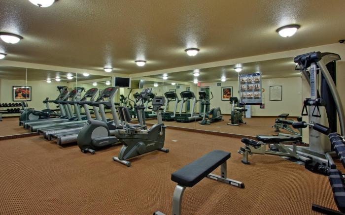 Staybridge Suites - Calgary Airport By IHG