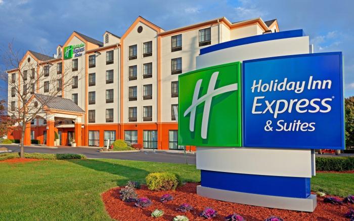 Holiday Inn Express Hotel & Suites Meadowlands Area By IHG
