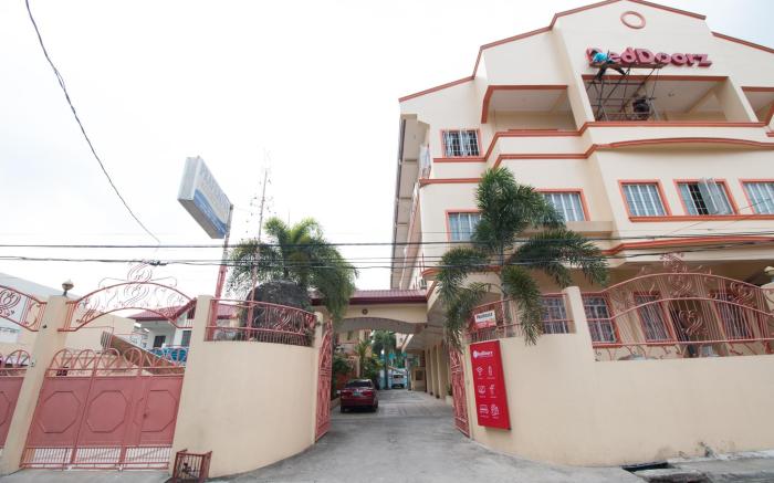 RedDoorz @ Praferosa Resort Hotel Calamba