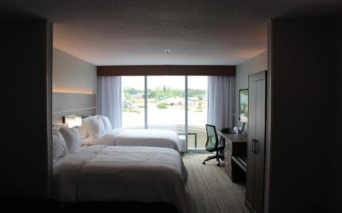 Holiday Inn Express Hotel and Suites Enterprise By IHG