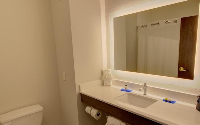 Holiday Inn Express Hotel & Suites Le Mars By IHG