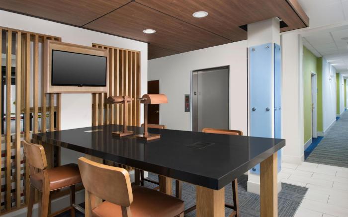 Holiday Inn Express Knoxville-Strawberry Plains By IHG