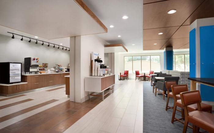 Holiday Inn Express & Suites Dallas NE - Allen By IHG