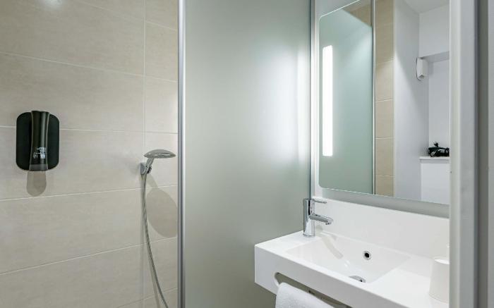 B&B Hotel Bordeaux Centre Gare Saint-Jean