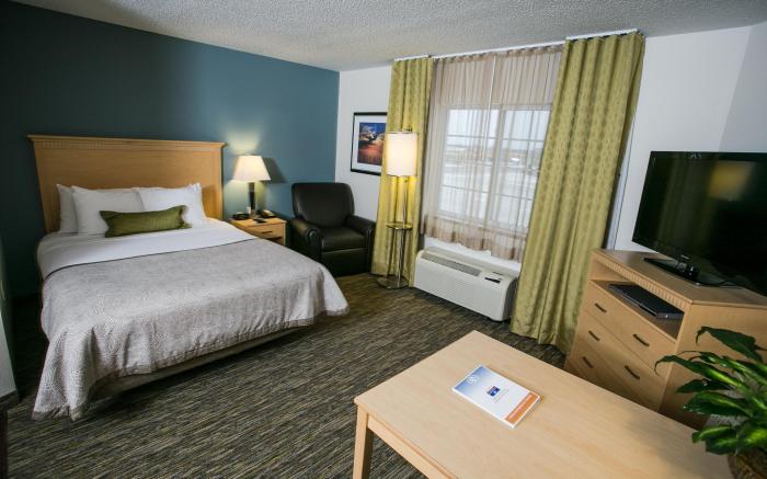 Candlewood Suites Fargo-North Dakota State University By IHG