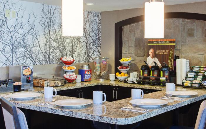 Staybridge Suites Fairfield Napa Valley Area by IHG