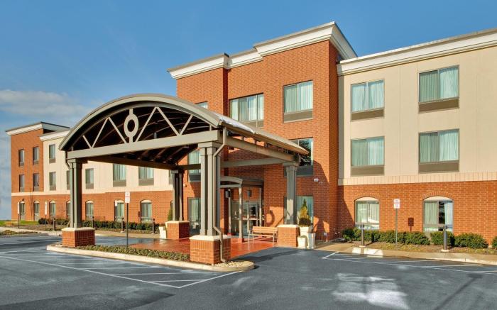 Holiday Inn Express Hotel & Suites Bethlehem Airport/Allentown area By IHG