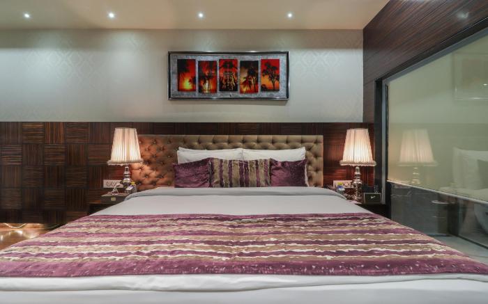 Palette - Hotel Savvy Grand