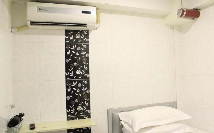 Very Good Hotel