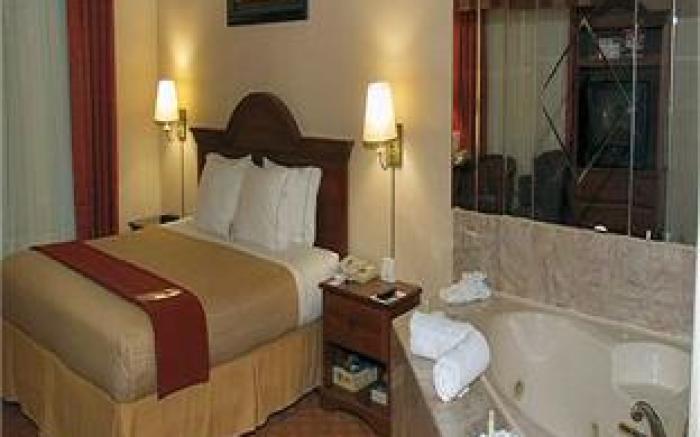 Holiday Inn Express & Suites Plano West - Frisco By IHG