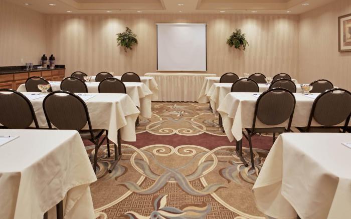 Holiday Inn Express Hotel and Suites Conroe By IHG