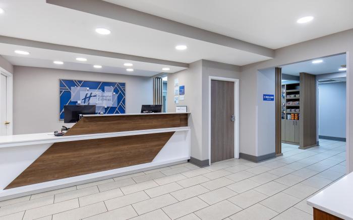 Holiday Inn Express Hurricane Mills Waverly By IHG