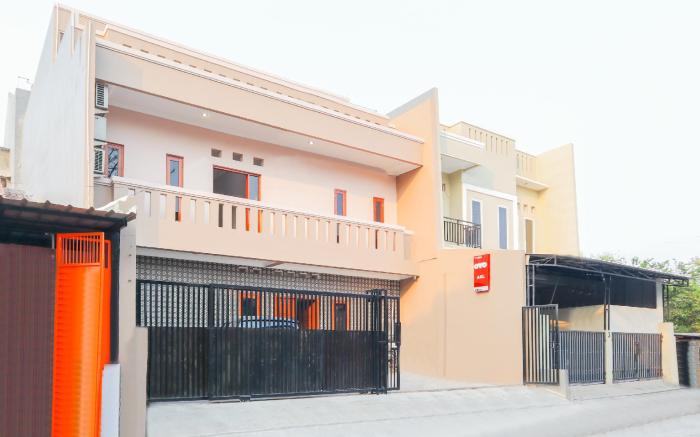 OYO 1519 Axl Residence