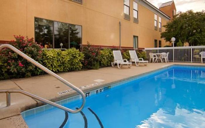 Surestay Plus Hotel Tarboro