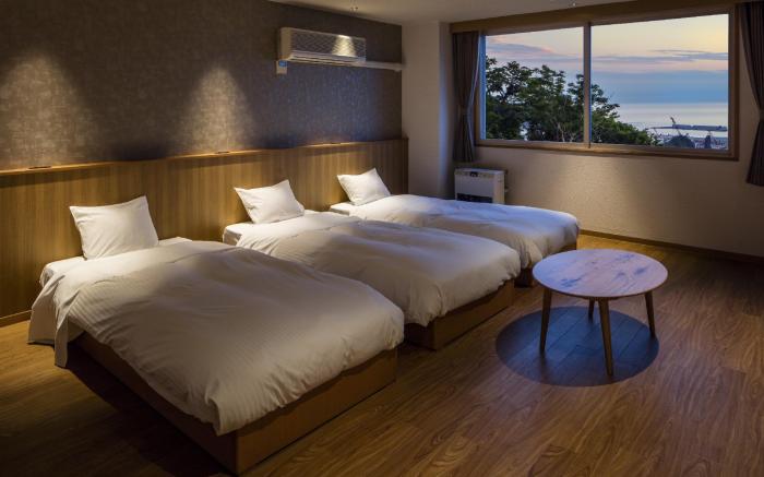 SHIRETOKO YUHI NO ATARUIE ONSEN HOSTEL