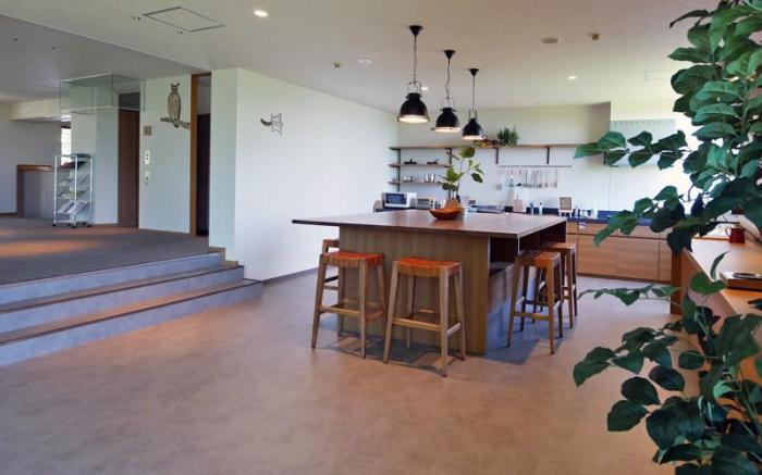 SHIRETOKO YUHI NO ATARUIE ONSEN HOSTEL