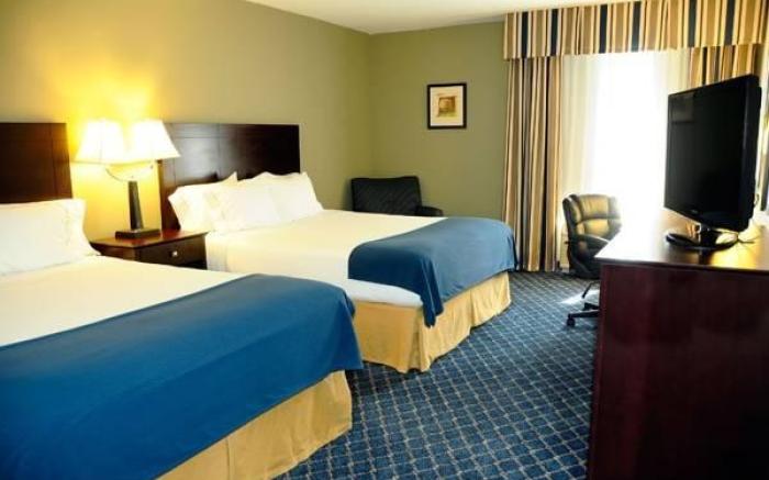 Holiday Inn Express - Delafield By IHG