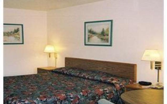 Lake Point Lodge