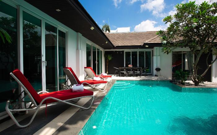 CRYSTAL Pool Villa Pattaya, 4 Bedroom 
