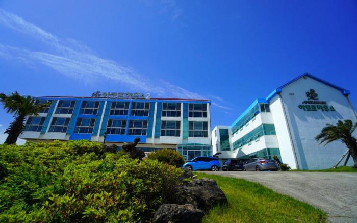 Jeju Amor House