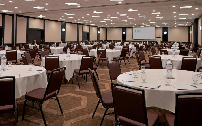 Element Toronto Airport