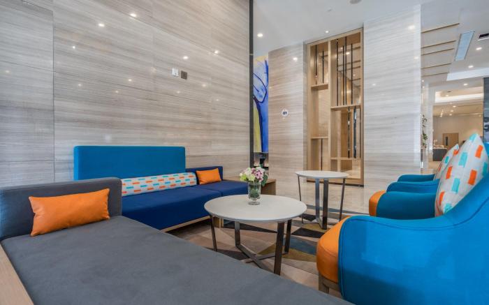 Holiday Inn Express Kaifeng City Center By IHG