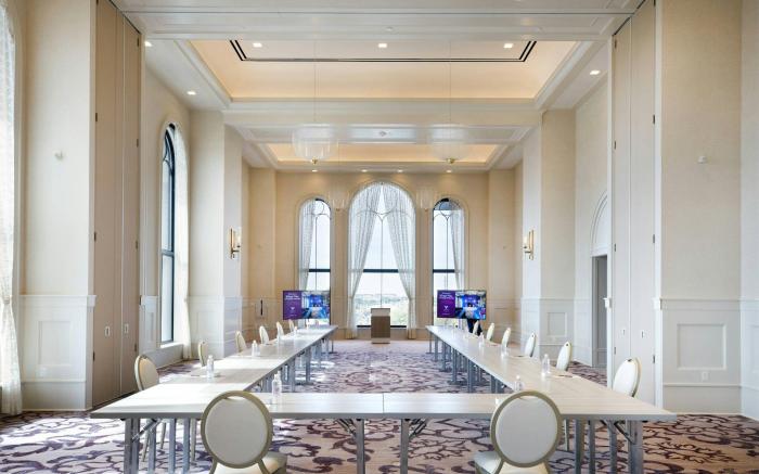 Hotel Vin, Grapevine, Autograph Collection