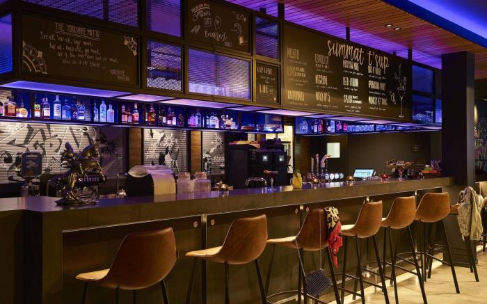 Moxy York