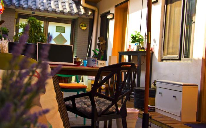 Winter-Homestay quiet and comfortable yard