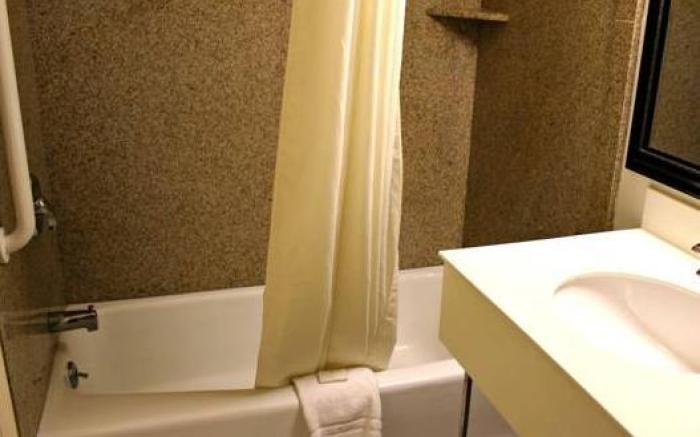 Budget Inn - Farmington