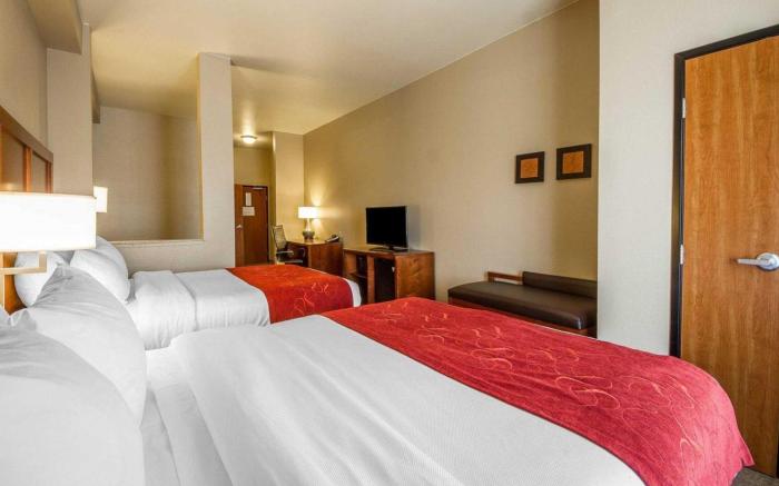 Comfort Suites Redding - Shasta Lake