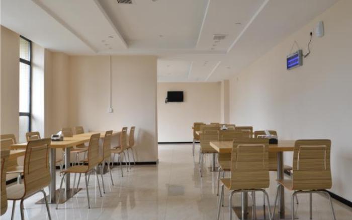 City Comfort Inn Huanggang Qichun Exhibition Center