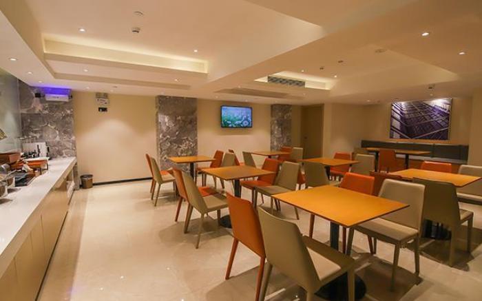City Comfort Inn Huanggang Polytechnic College Yi'ai Lake