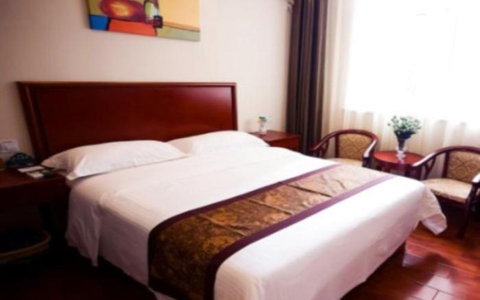 GreenTree Inn Xinxiang Laodong Street Zangying Bridge Business Hotel