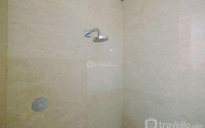 Relaxing 1BR Apt at L'Avenue Pancoran By Travelio