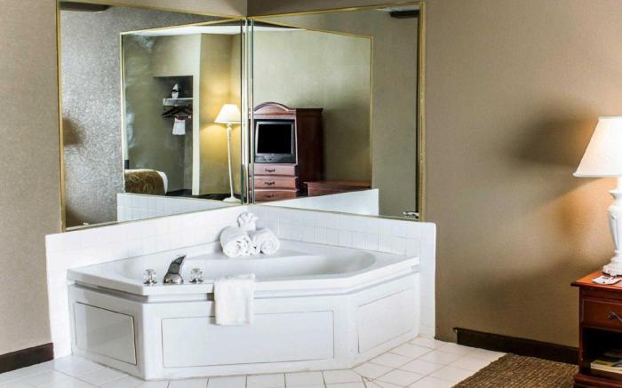 Quality Suites