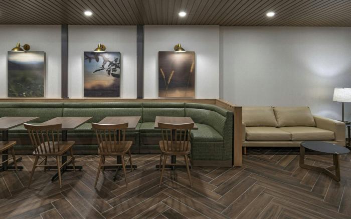 Fairfield by Marriott Inn & Suites St. Louis Downtown